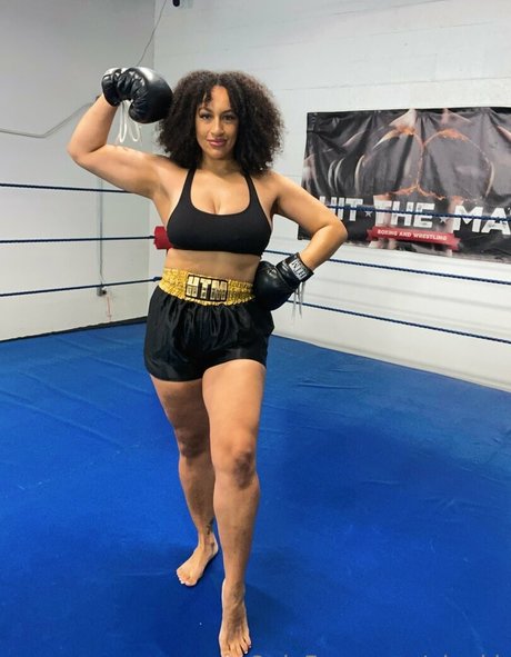 qingkk OnlyFans kostenlos geleakt