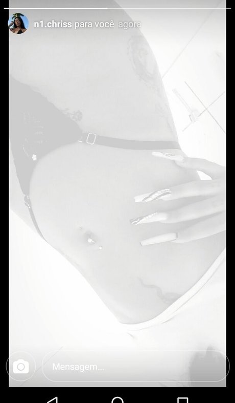 Nicolle Christine OnlyFans nackte Brüste