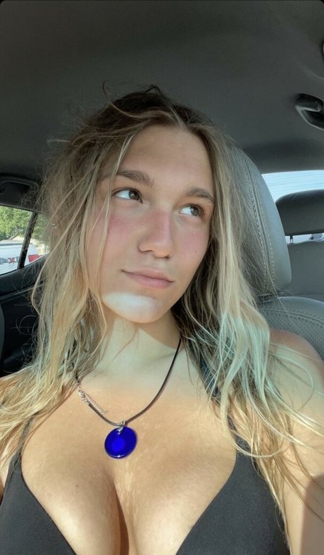 sexygirllxoxo OnlyFans Bilder