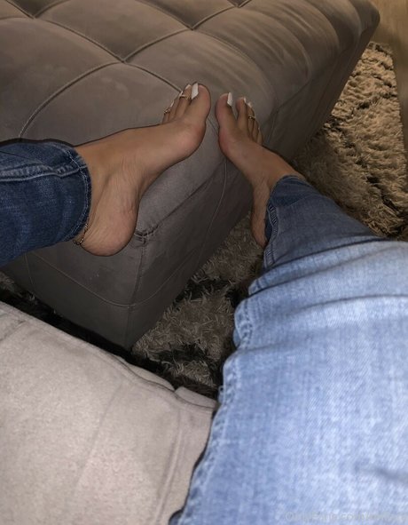 Miliani OnlyFans Nacktbilder