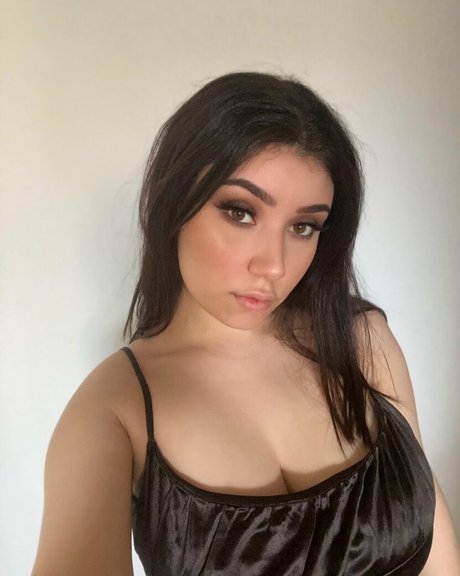 Yazzi Sex auf OnlyFans