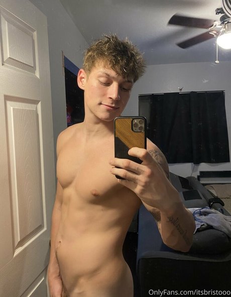 hungodeyfree OnlyFans geleakte Brüste