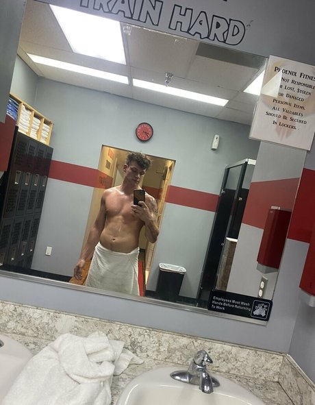 hungodeyfree OnlyFans Fotos