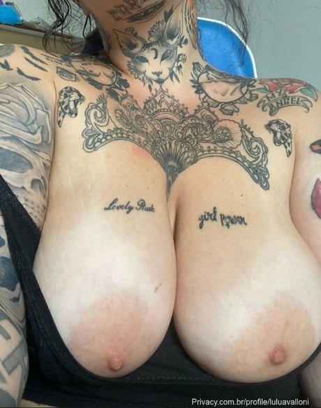 Lulu Avalloni OnlyFans Nacktbilder