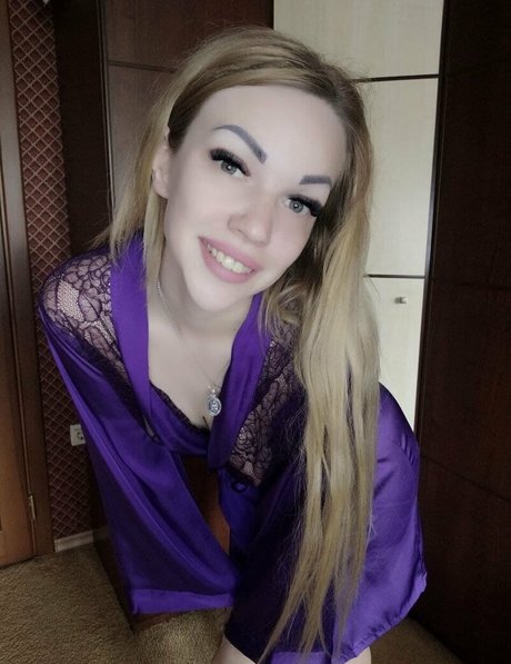 carolinebright OnlyFans-Bild