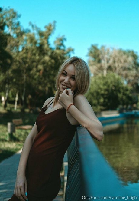 carolinebright Bilder OnlyFans