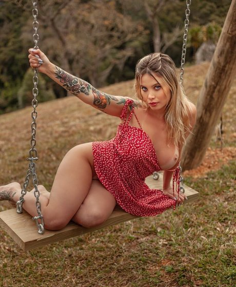 Gi Genesini OnlyFans Gratis-Inhalte