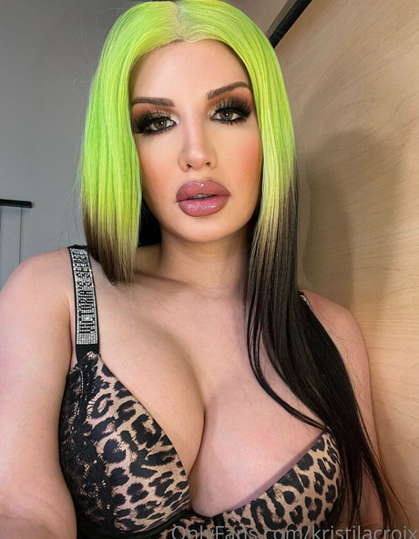 kristilacroix OnlyFans schlank