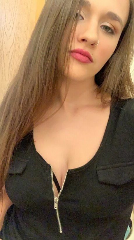 msstealyagirl Leak von OnlyFans Pornografie