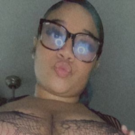 sapphiiireee OnlyFans Leaj