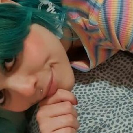 Letbatsu OnlyFans geleakte Brüste