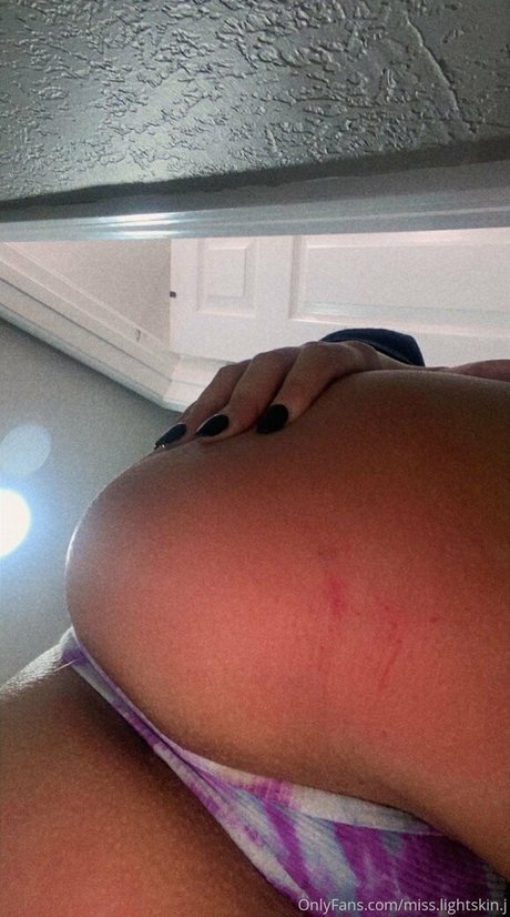miss lightskin j Nacktbilder von OnlyFans