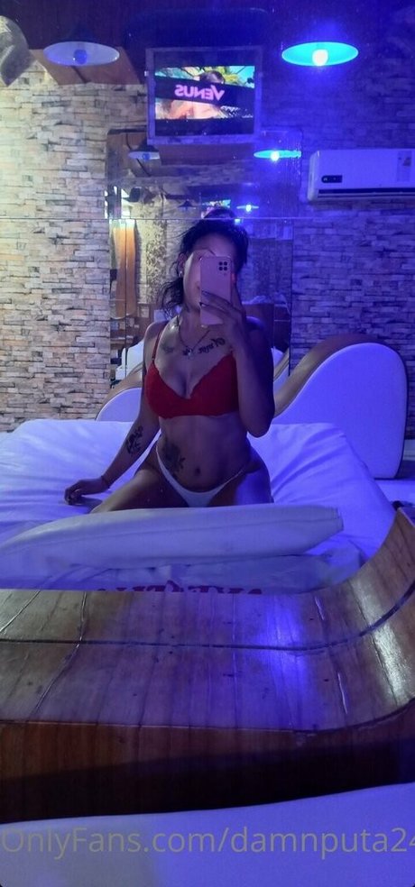 damnputa24 OnlyFans Nacktbilder geleakt