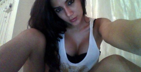 unschuldige onlyfans Kunstporno Foto