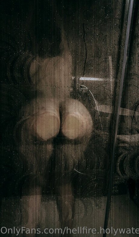 hellfire holywater111 Nacktbilder von OnlyFans geleakt