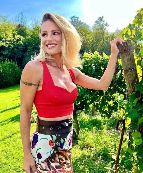 Michelle Hunziker OnlyFans Bilder