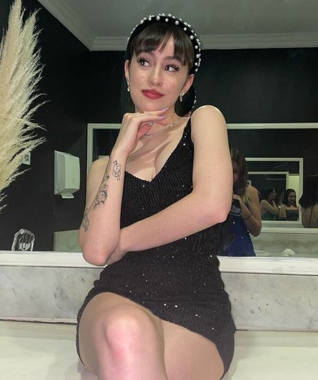 Oriana Kane OnlyFans Model Fotos