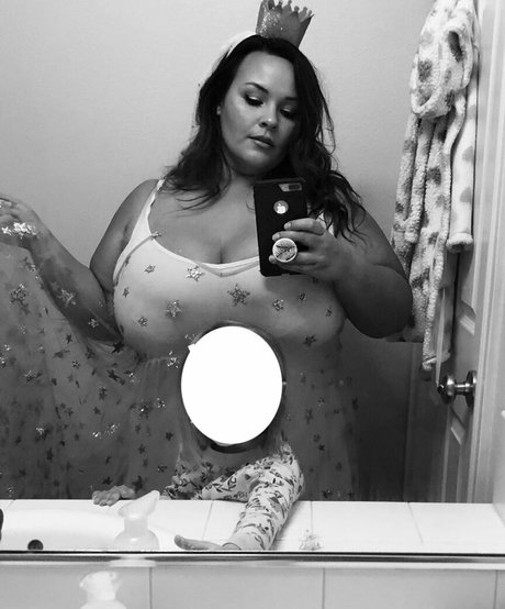 Nicole Denise Johansson Nacktbilder von OnlyFans