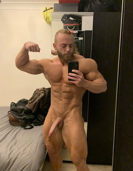 drewalexander OnlyFans X