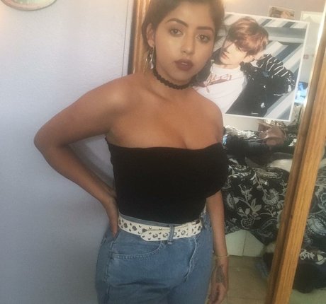 Sadd Pup Bilder OnlyFans