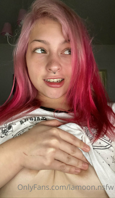 lamoon nsfw OnlyFans
