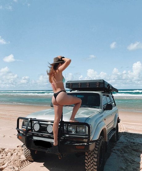 eliza rose97 OnlyFans Archiv