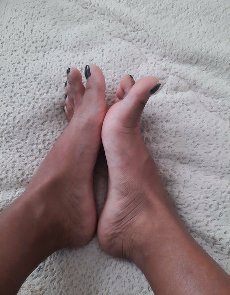 petitekate9 OnlyFans Nacktbilder geleakt