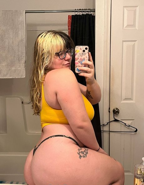 realcococash OnlyFans Archiv