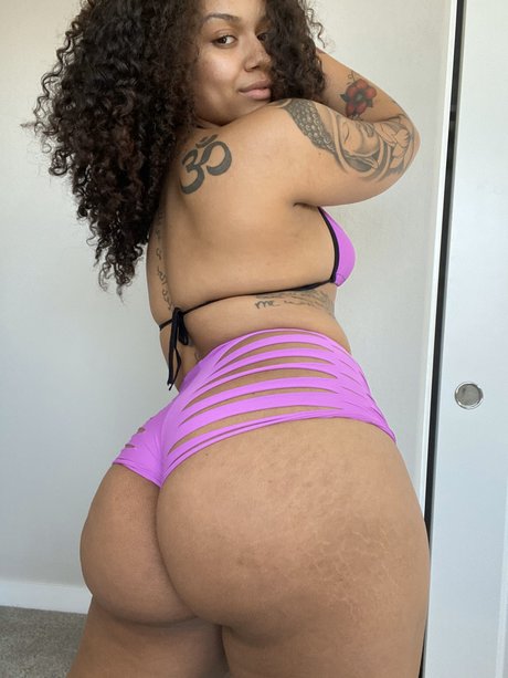 Safarii OnlyFans Leak