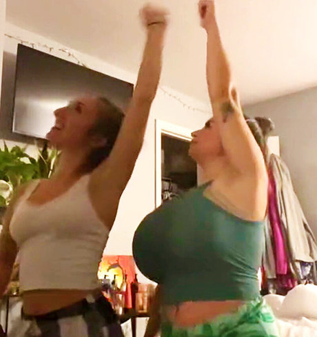 Lauren Risotti Nacktbilder-Leaks von OnlyFans