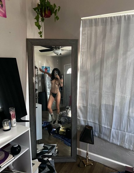 Anna Nicole Spliff Leak von OnlyFans-Inhalten