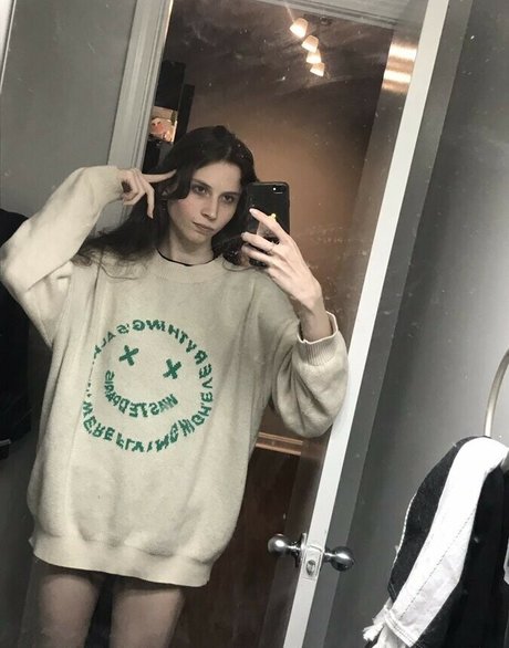 Lillith Xoxo OnlyFans schlank