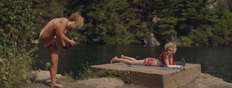 Julia Garner OnlyFans Porn Nackt