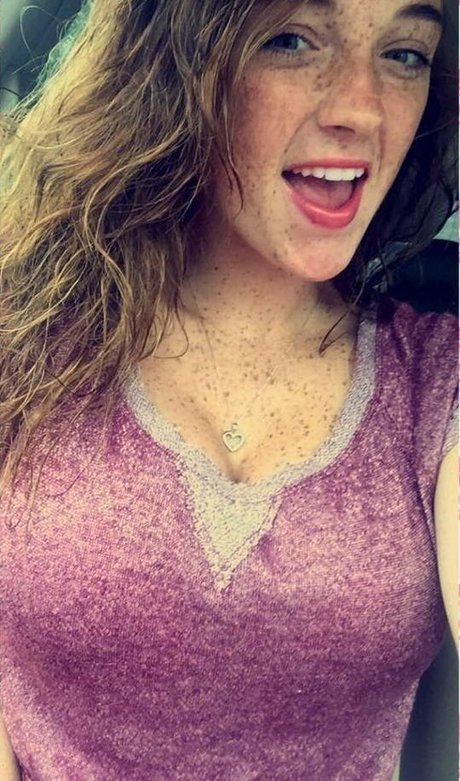 Raelyne Summeier NurlyFans-Pornos