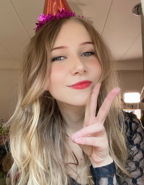 Apollolol Nacktbilder von OnlyFans geleakt