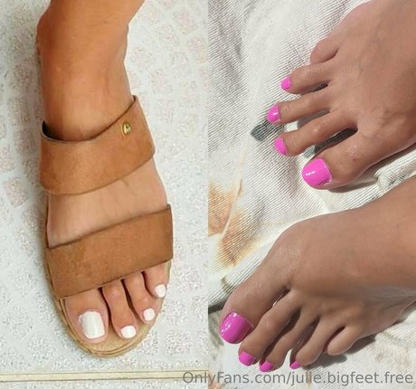 julie bigfeet free Nacktbilder geleakt OnlyFans Nacktporno