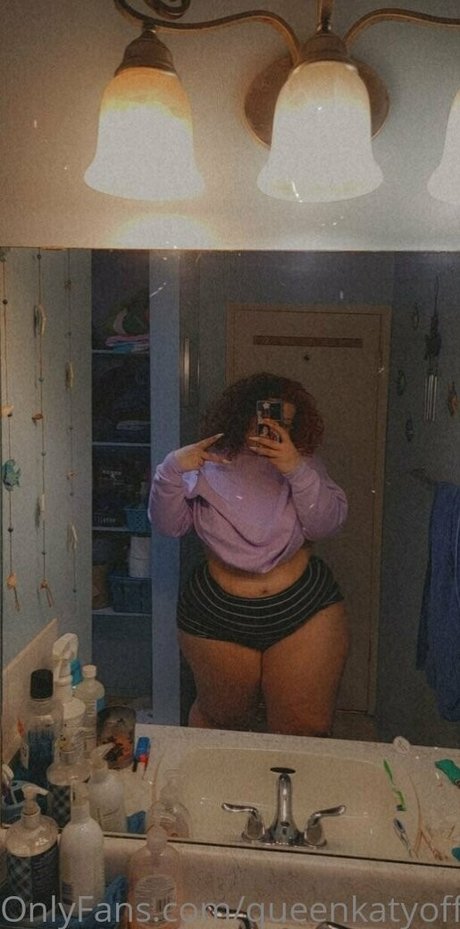 queenkofficial Nacktbilder OnlyFans geleakt