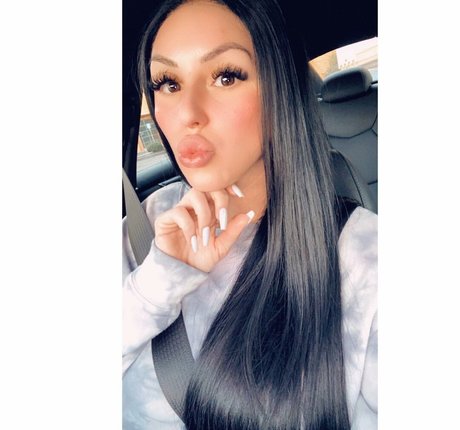 Aspen Winters Heiße OnlyFans Inhalte