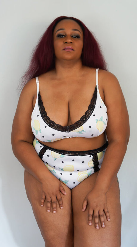 Faye Jackson OnlyFans Nackt