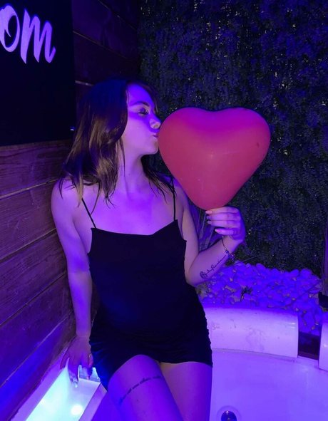 mlnd1014 OnlyFans Pornografie