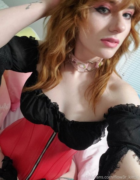 flow3r kitt3n OnlyFans Pornografie