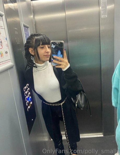 polly smalls OnlyFans Leaj