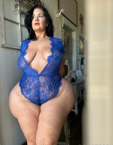 misshourglass Leaked OnlyFans Fotos