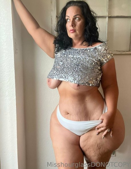 misshourglass OnlyFans gratis