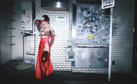 puffy onlyfans heißer Porno Hinter-den-Kulissen