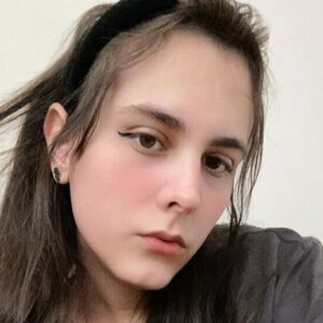 kurvige shemale-onlyfans kostenlos sexy Beitrag