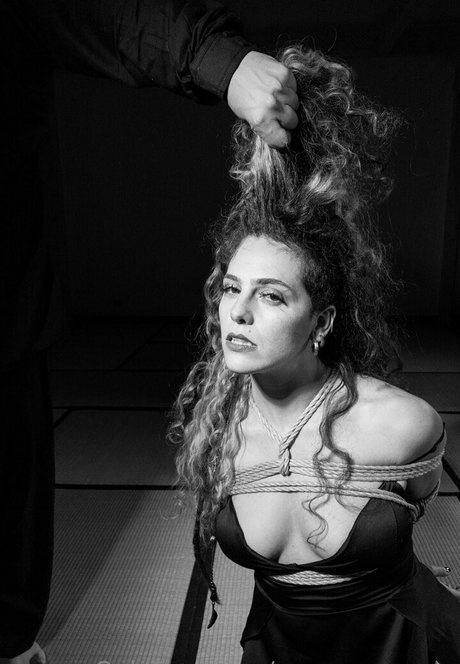 magma marea OnlyFans schlank