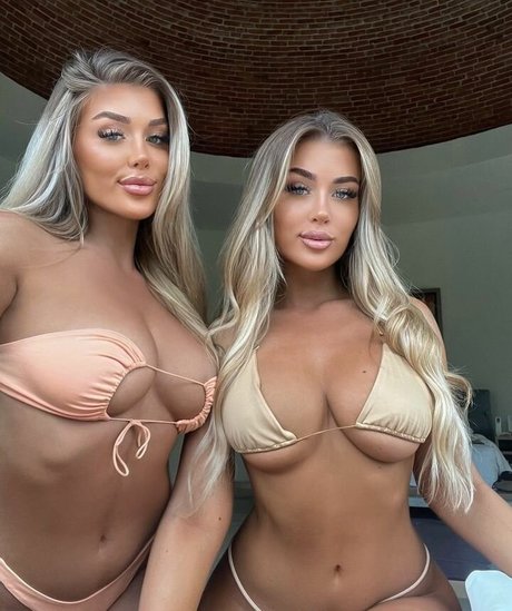 Jessica Gale And Evegale Nackt auf OnlyFans