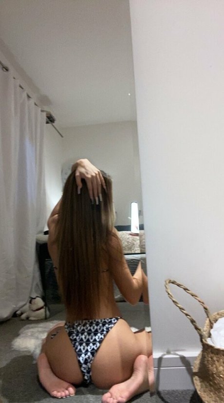 Yulka Garczarek Oben ohne OnlyFans