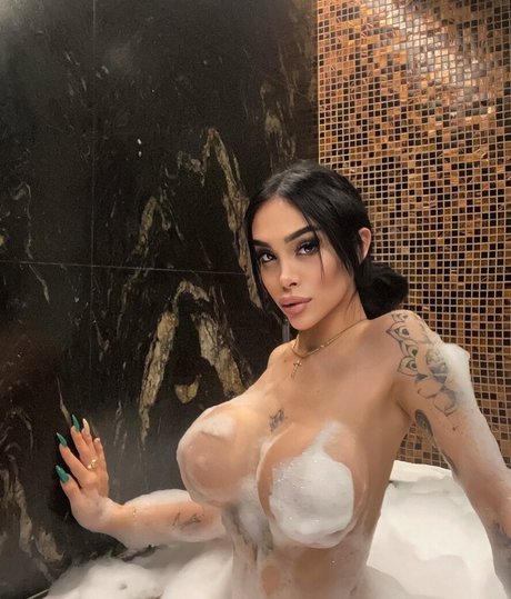 Sara Luna Neue geleakte OnlyFans-Inhalte